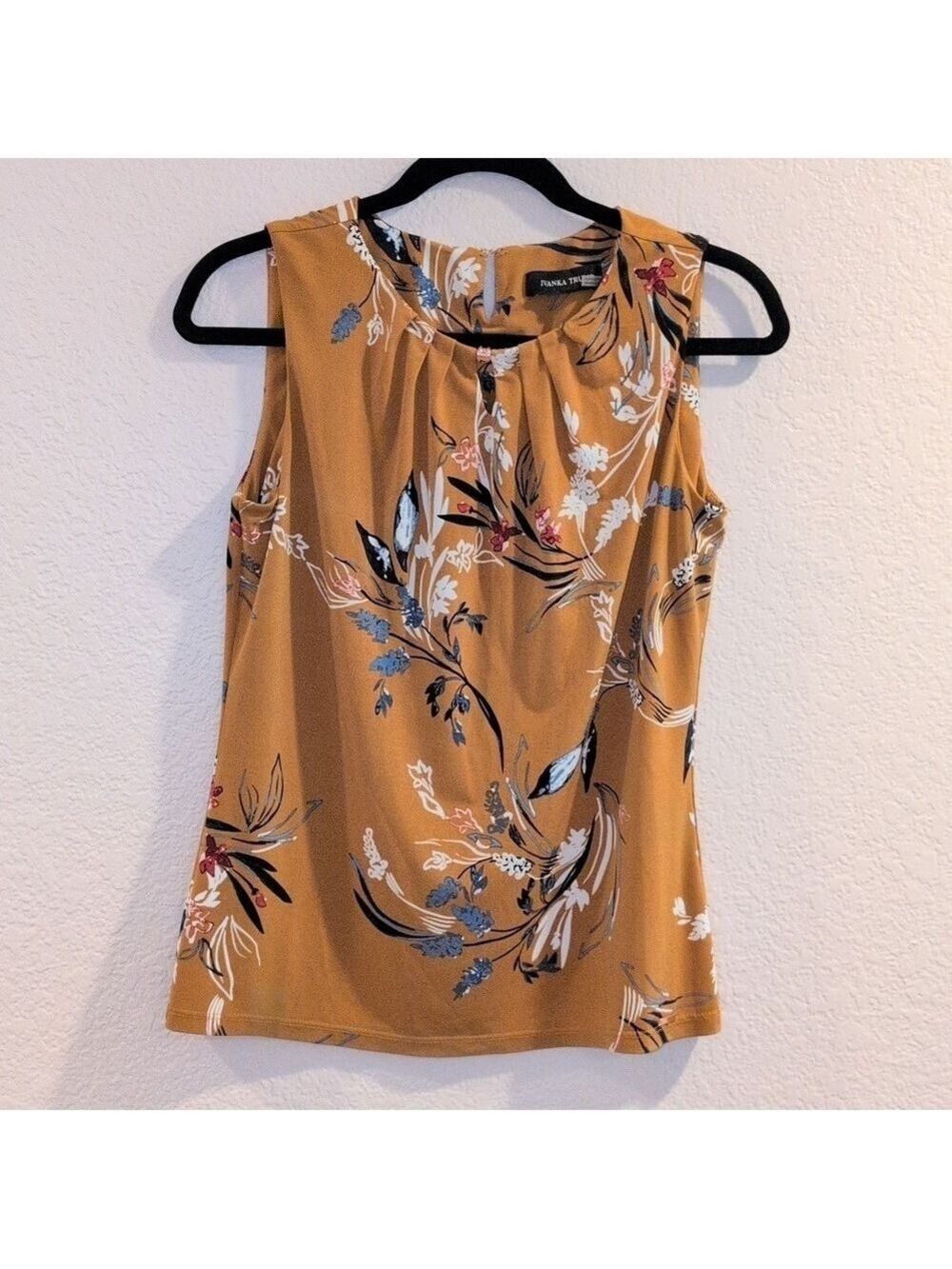 Ivanka Trump sleeveless top ,  Small/ petite , Floral, Light Brown/ Mustard.